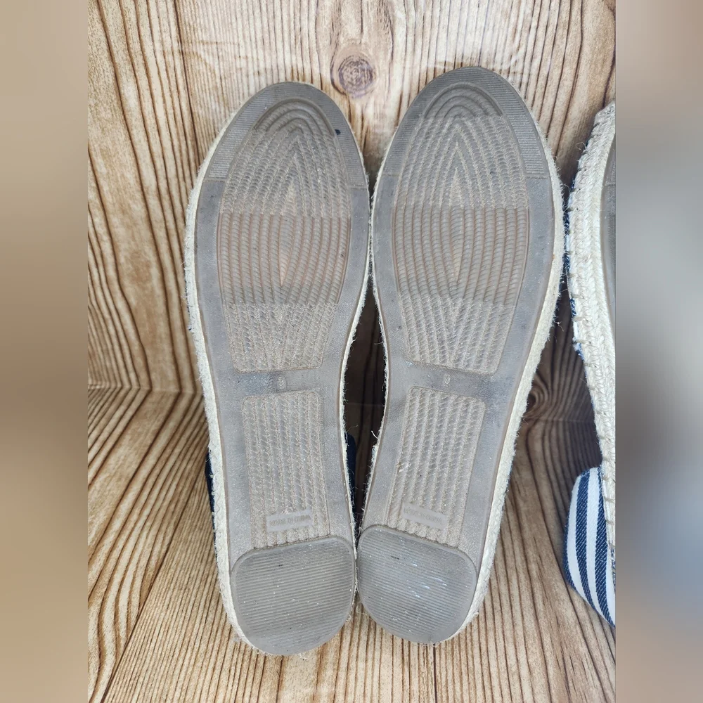 Gap 2‎ Pairs of Espadrille Slip On Shoes Size 9